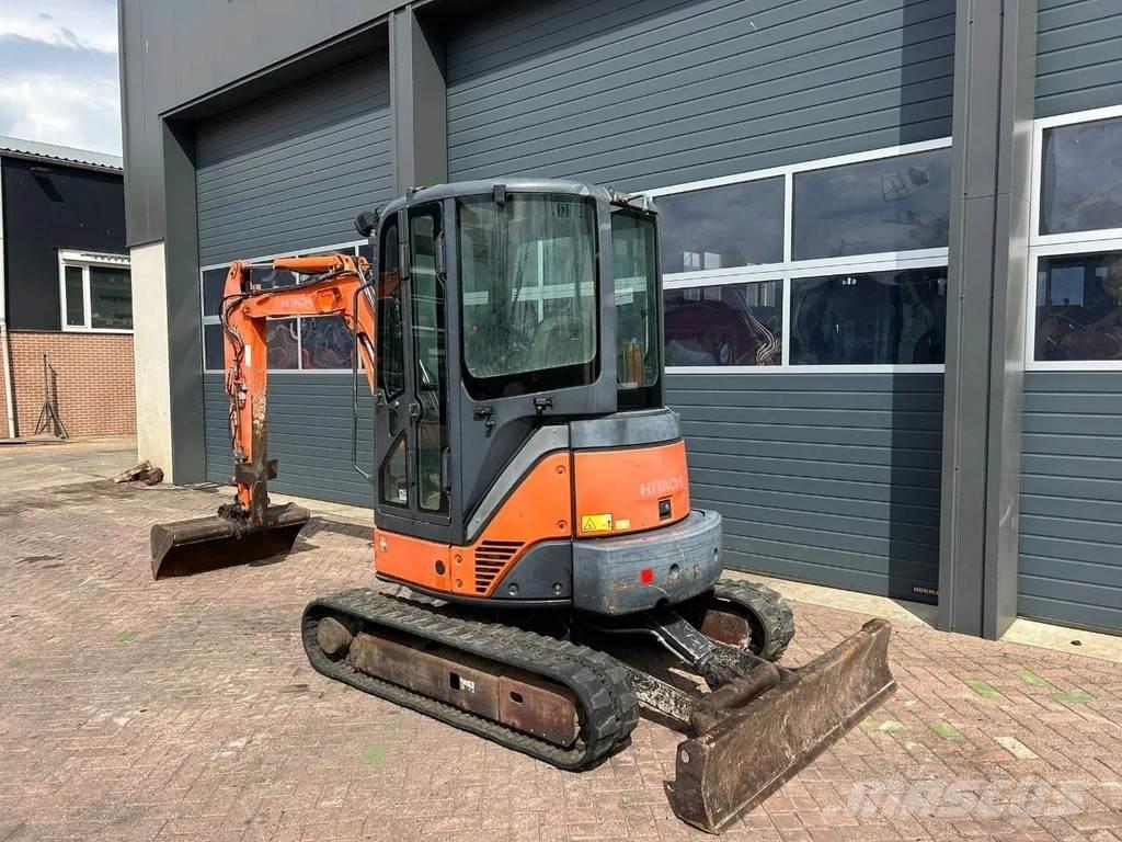 Hitachi ZX35U-2 حفارات صغيرة أقل من 7 طن (حفارات صغيرة)