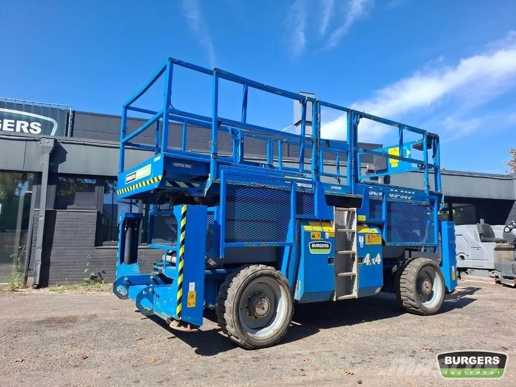Genie GS3390 رافعات مقصية الشكل