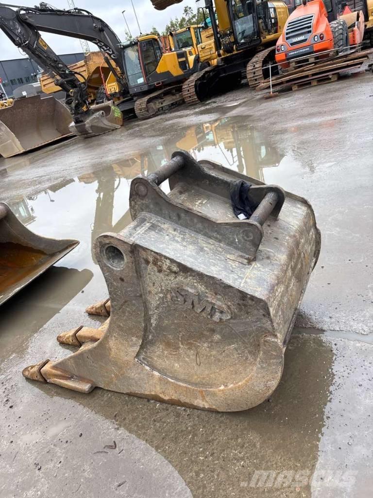 Volvo ECR145EL حفارات زحافة
