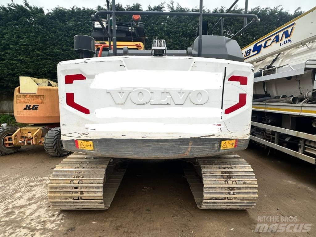 Volvo EC 140 EL حفارات زحافة