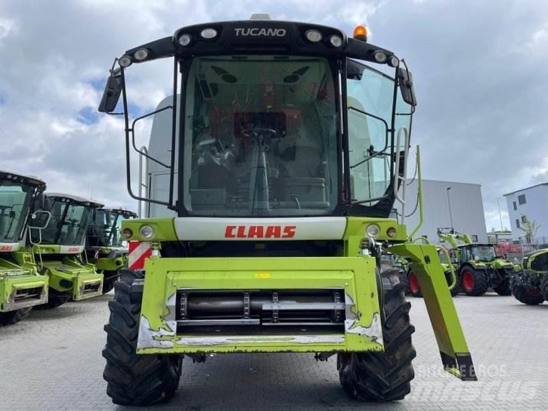 CLAAS Tucano 450 حصادات