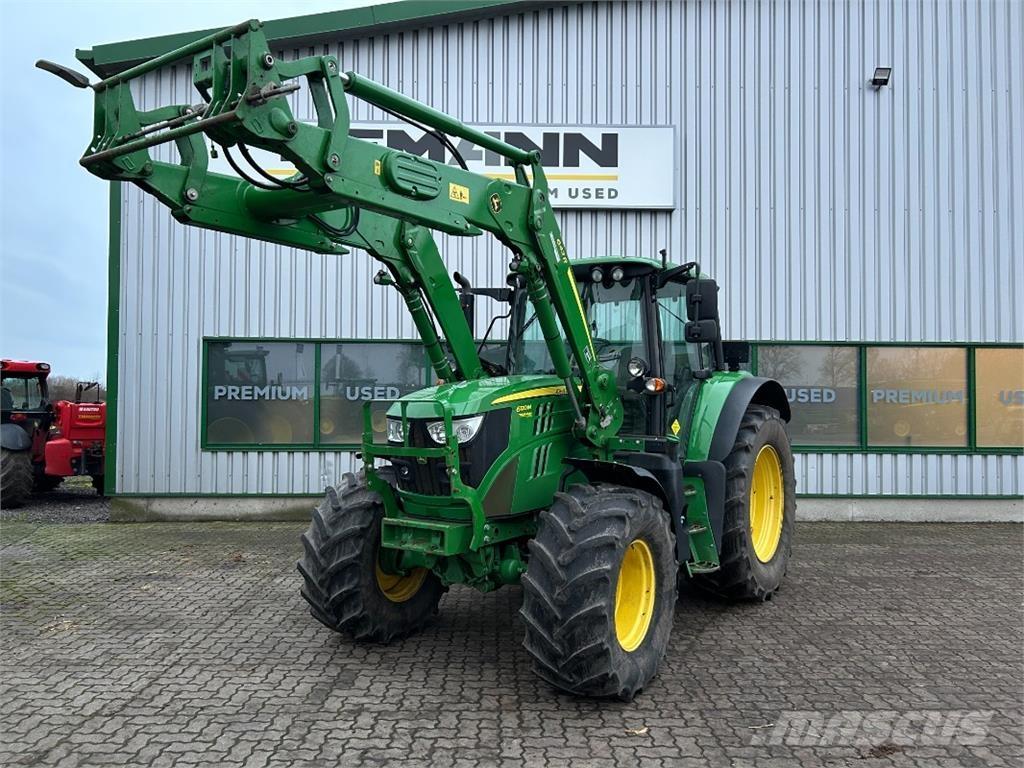 John Deere 6120M الجرارات