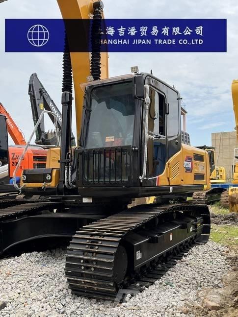 Komatsu PC 240 حفارات زحافة