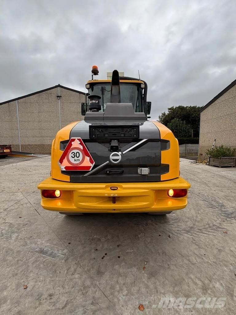 Volvo L45H لوادر بعجل