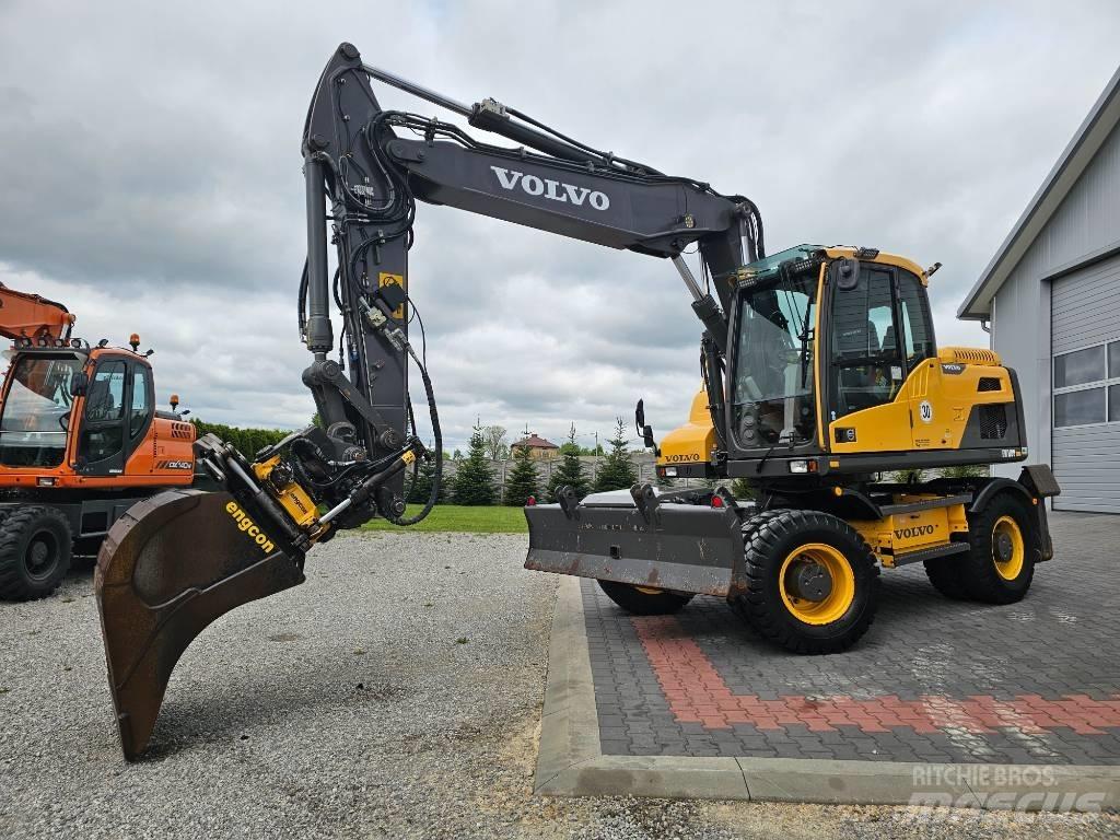 Volvo EW 160 D حفارات بعجل