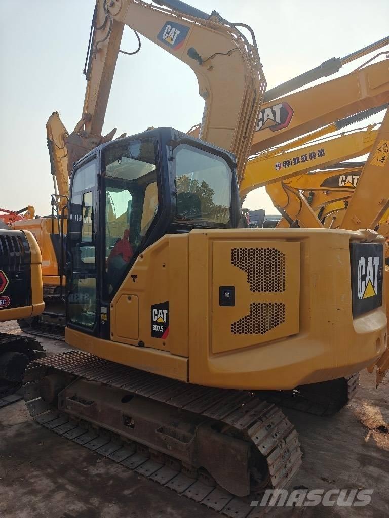 CAT 307.5 حفارات صغيرة أقل من 7 طن (حفارات صغيرة)