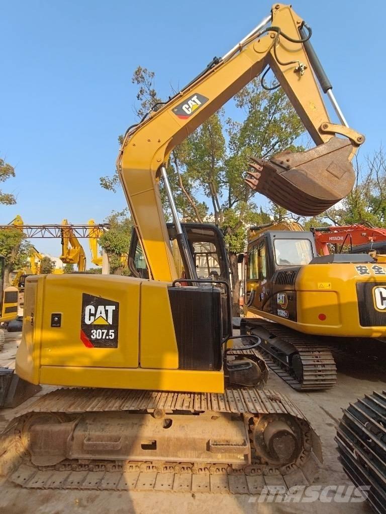 CAT 307.5 حفارات صغيرة أقل من 7 طن (حفارات صغيرة)