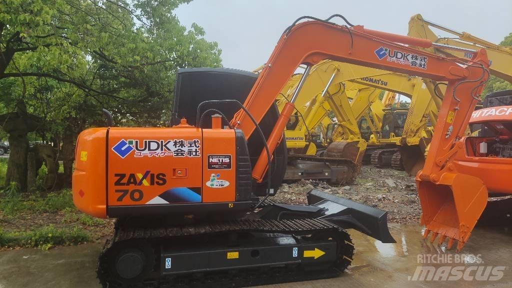 Hitachi ZX 70 حفارات صغيرة أقل من 7 طن (حفارات صغيرة)