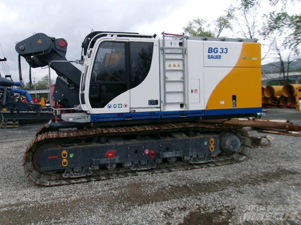 Bauer BG 33 V مثاقيب ثقيلة