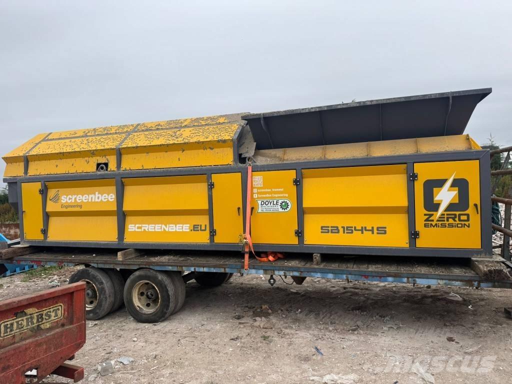 ScreenBee SB15.44 S الطبلة