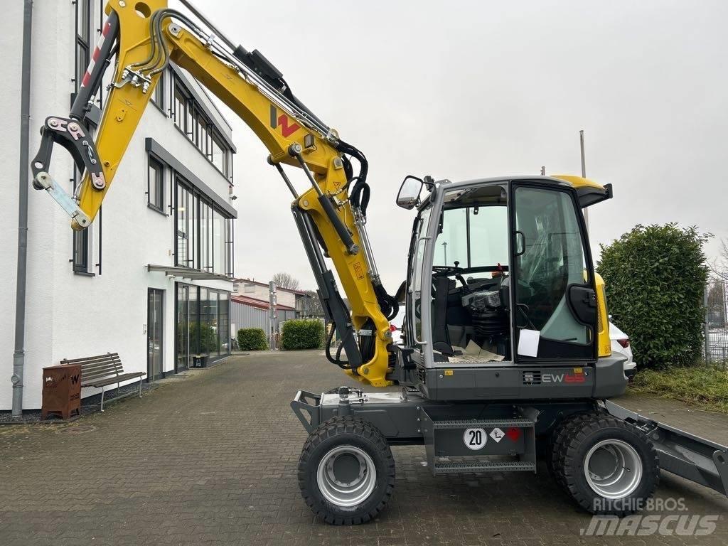 Wacker Neuson EW65 حفارات بعجل