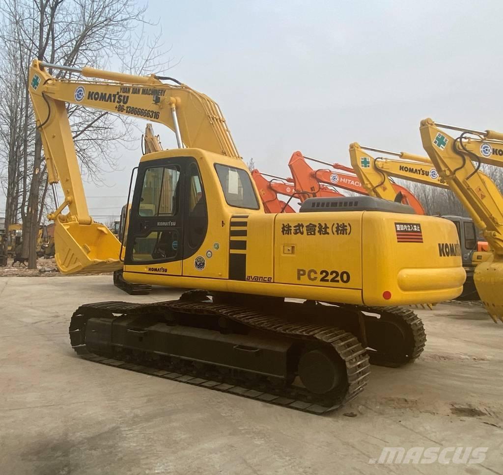 Komatsu pc200-6 حفارات زحافة