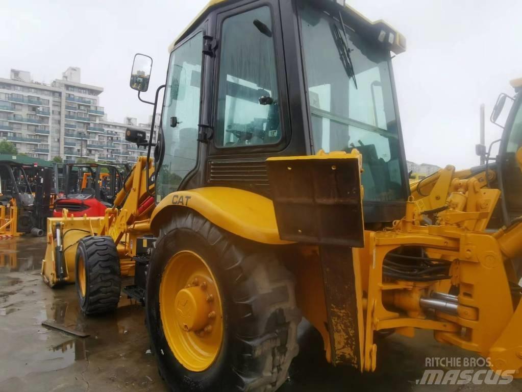 CAT 416f لوادر ذات جرافات عكسية
