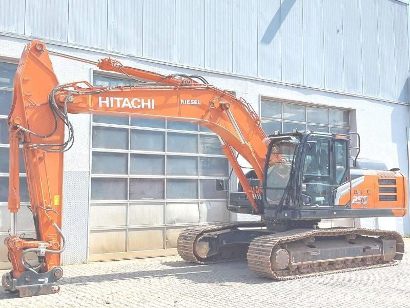 Hitachi ZX 250 LCN-7 حفارات زحافة
