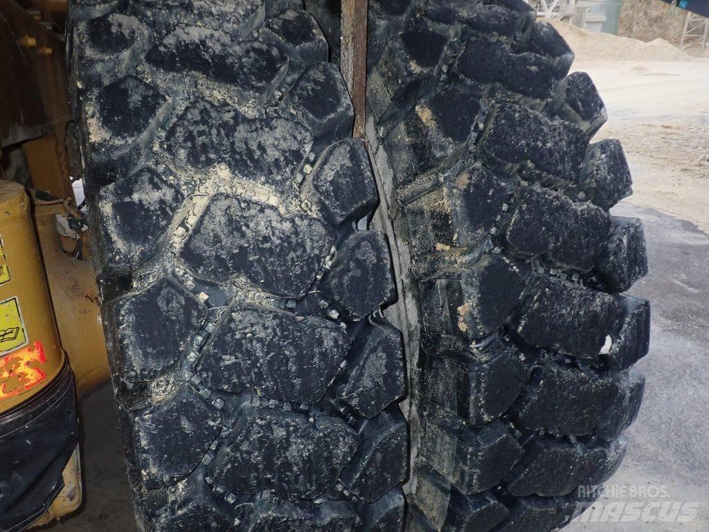 CAT 770 G ساحبات مفصلية