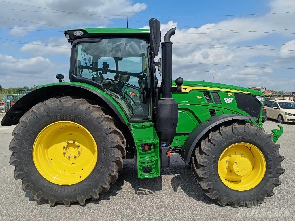 John Deere 6R 155 الجرارات