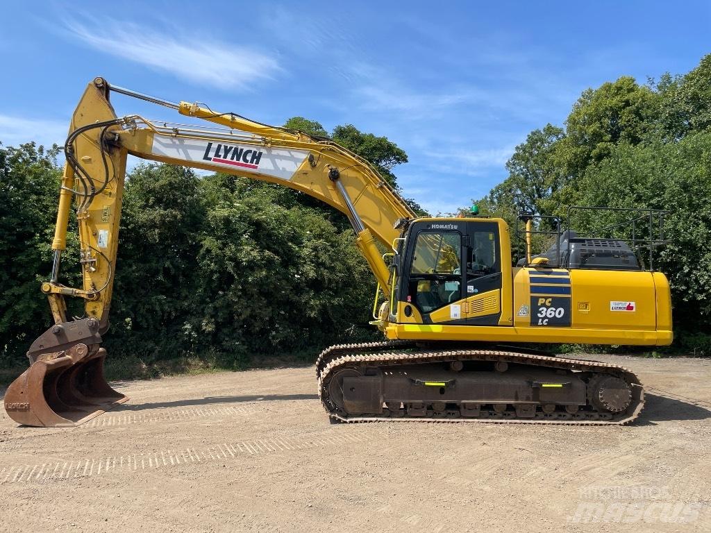 Komatsu PC 360 LC-11 حفارات زحافة