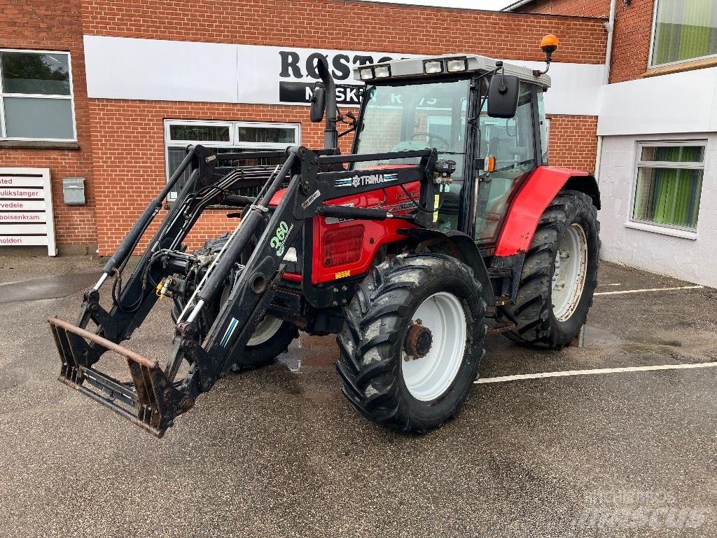 Massey Ferguson 6255 الجرارات