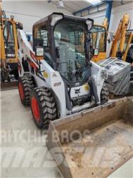 Bobcat S 590 لوادر انزلاقية التوجيه