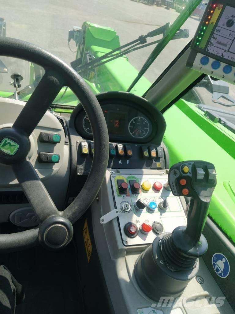 Merlo 75.9 مناولات متداخلة