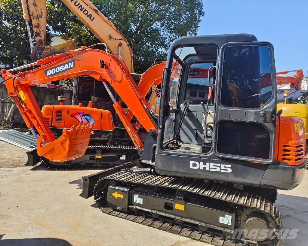 Doosan DH 55 حفارات صغيرة أقل من 7 طن (حفارات صغيرة)
