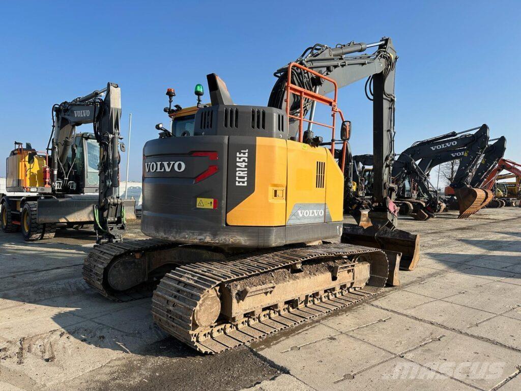 Volvo ECR145EL حفارات زحافة