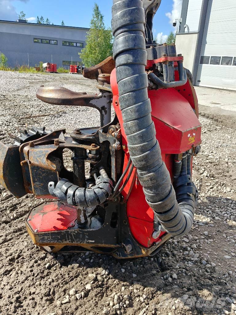 Komatsu 931 حصادات
