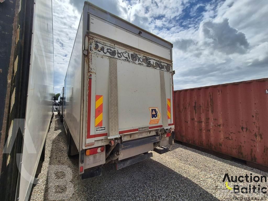 Volvo FL240 شاحنات ذات هيكل صندوقي