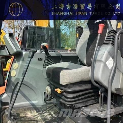 Doosan DX 60 حفارات زحافة