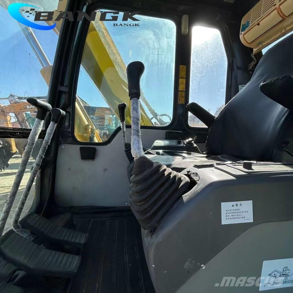 Komatsu pc60 حفارات زحافة