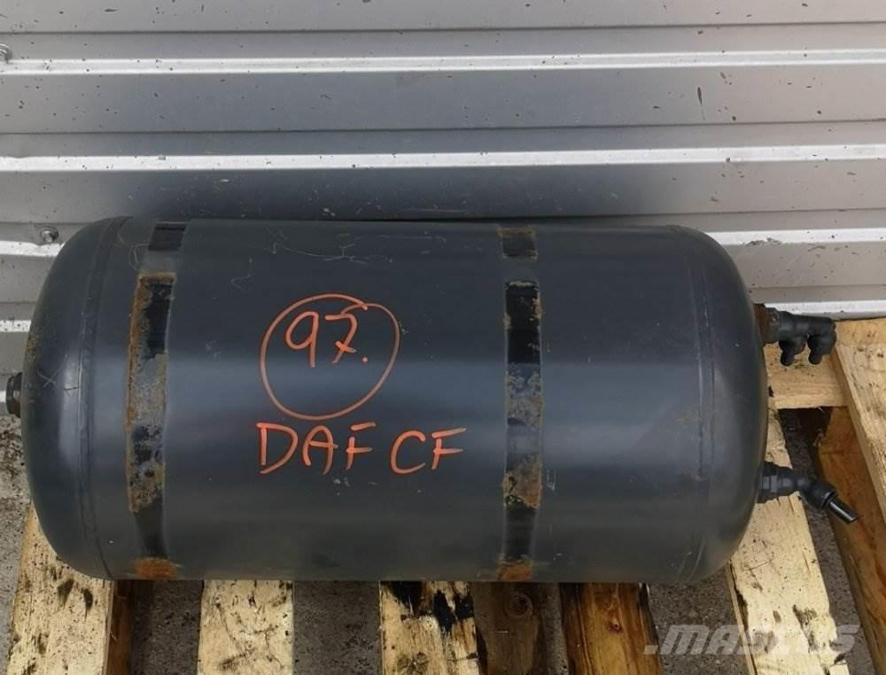 DAF CF VZDUCHOJEM مكونات أخرى