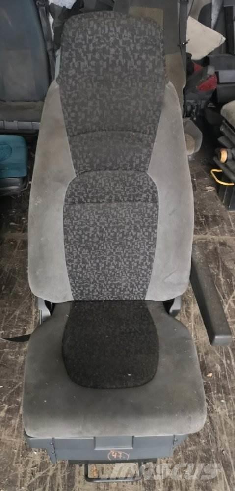 DAF LF SEDAČKA مكونات أخرى