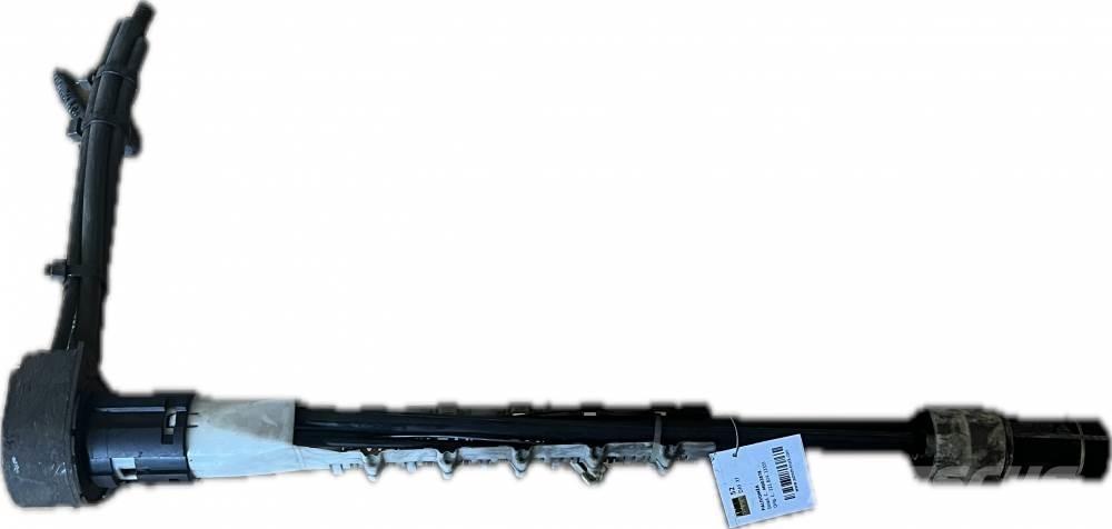DAF XF PALIVOMĚR مكونات أخرى