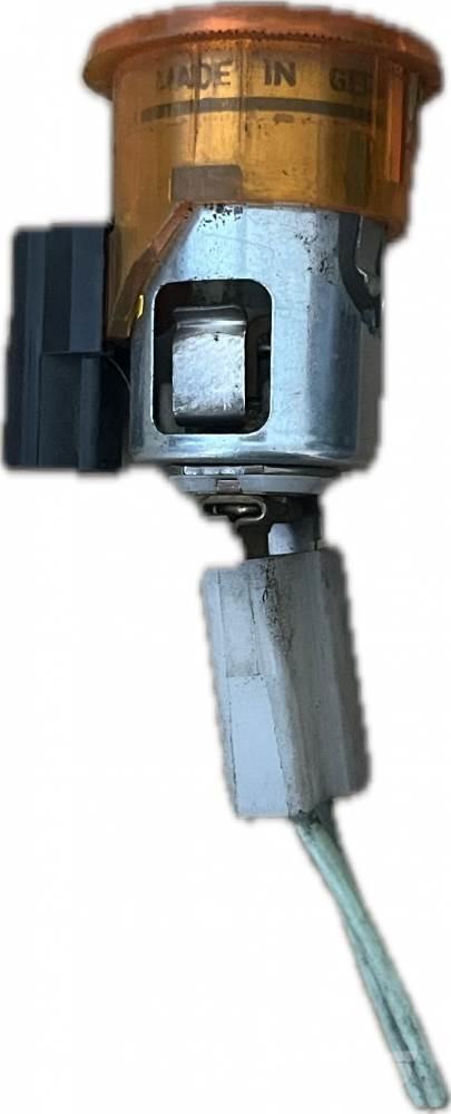 DAF ZAPALOVAČ مكونات أخرى