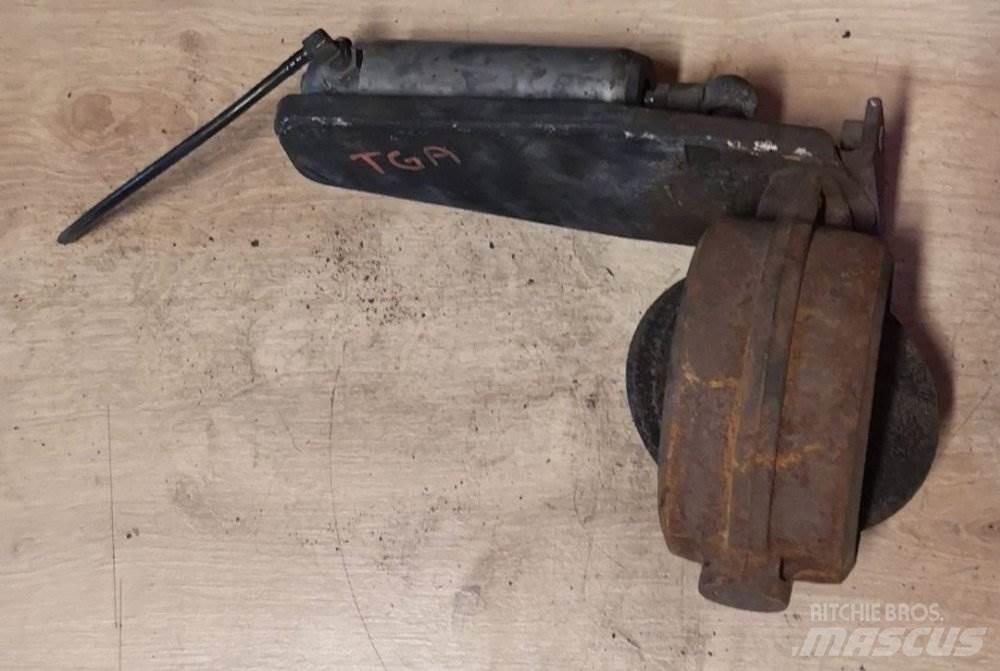 MAN TGA MOTOROVÁ BRZDA محركات