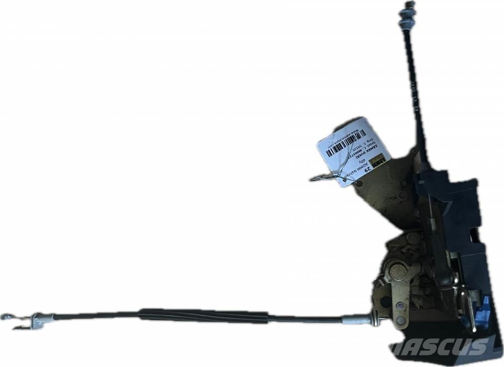  ZÁMEK DVEŘÍ مكونات أخرى