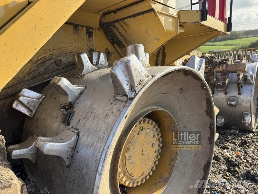 CAT 826 K ضاغطات التربة