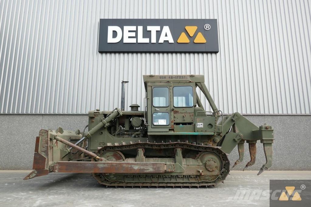 CAT D7G Ex-army بلدوزرات مجنزرة