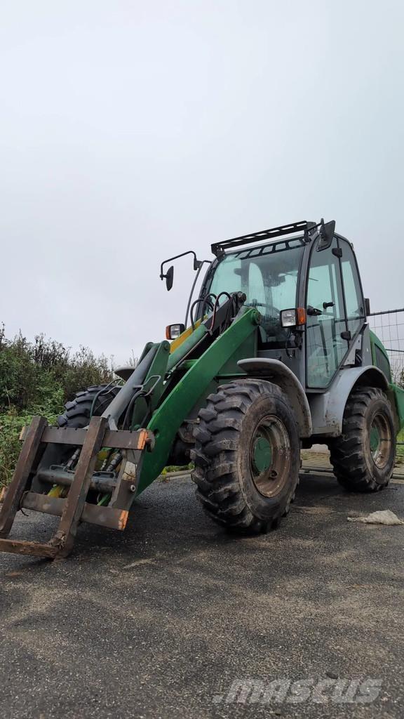 Kramer 750 لوادر بعجل