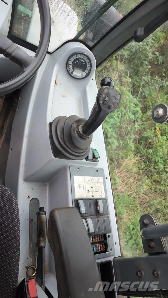 Kramer 750 لوادر بعجل