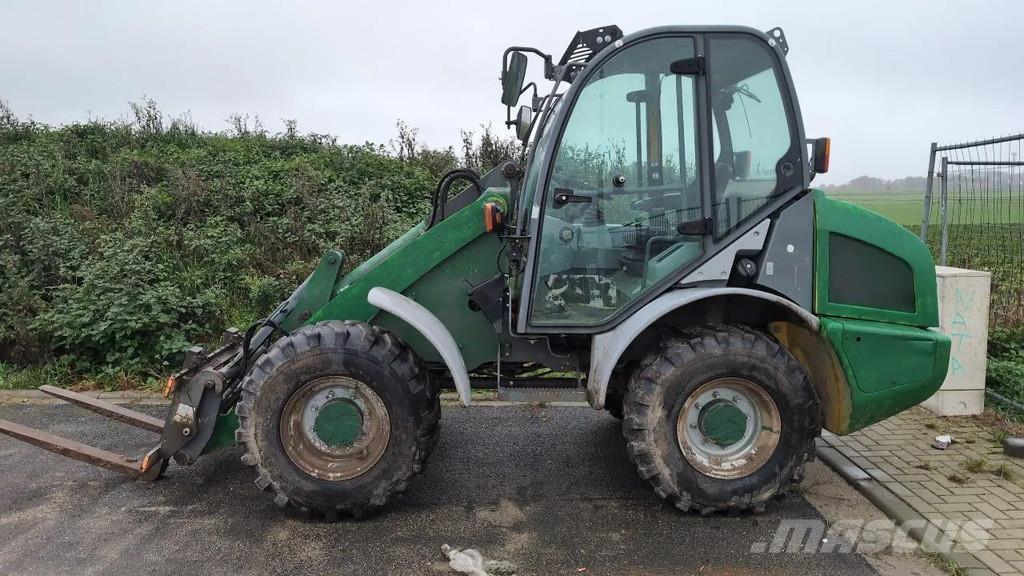 Kramer 750 لوادر بعجل