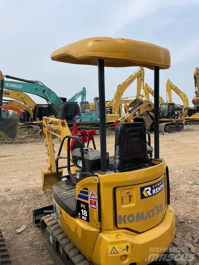 Komatsu PC 18 MR حفارات صغيرة أقل من 7 طن (حفارات صغيرة)