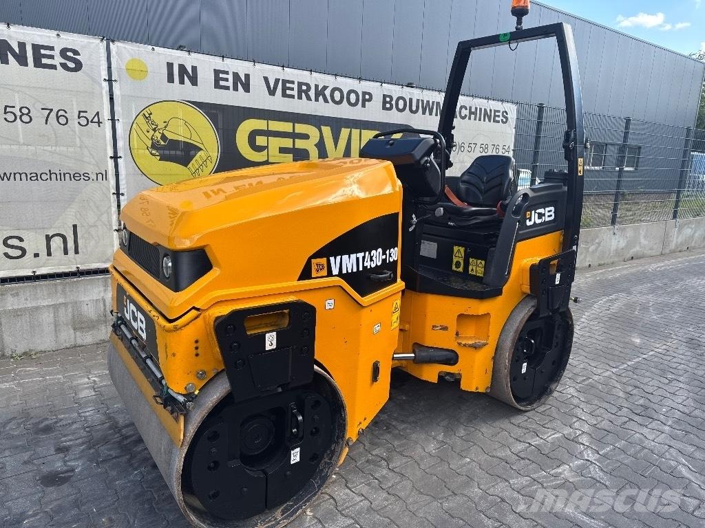 JCB VMT 430-130 مداحل ثنائية الاسطوانة