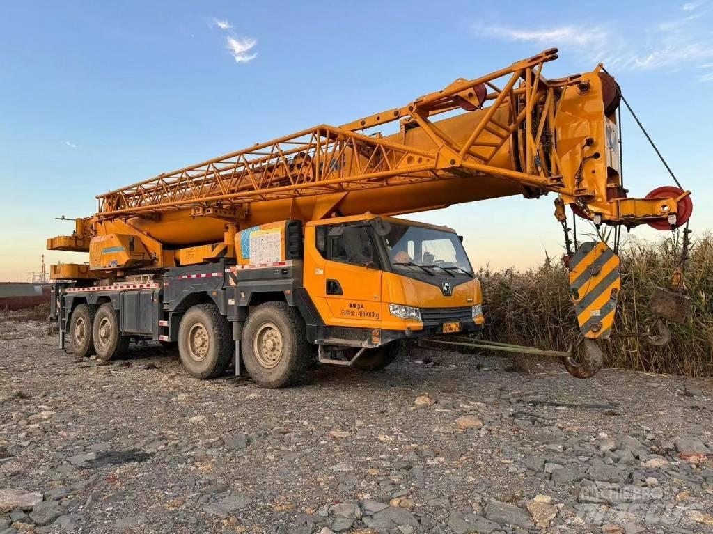 XCMG QY80L6 رافعات صالحة لكل أنواع الطرق