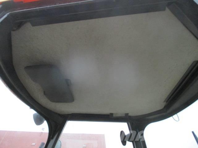 JCB 406 B لوادر بعجل
