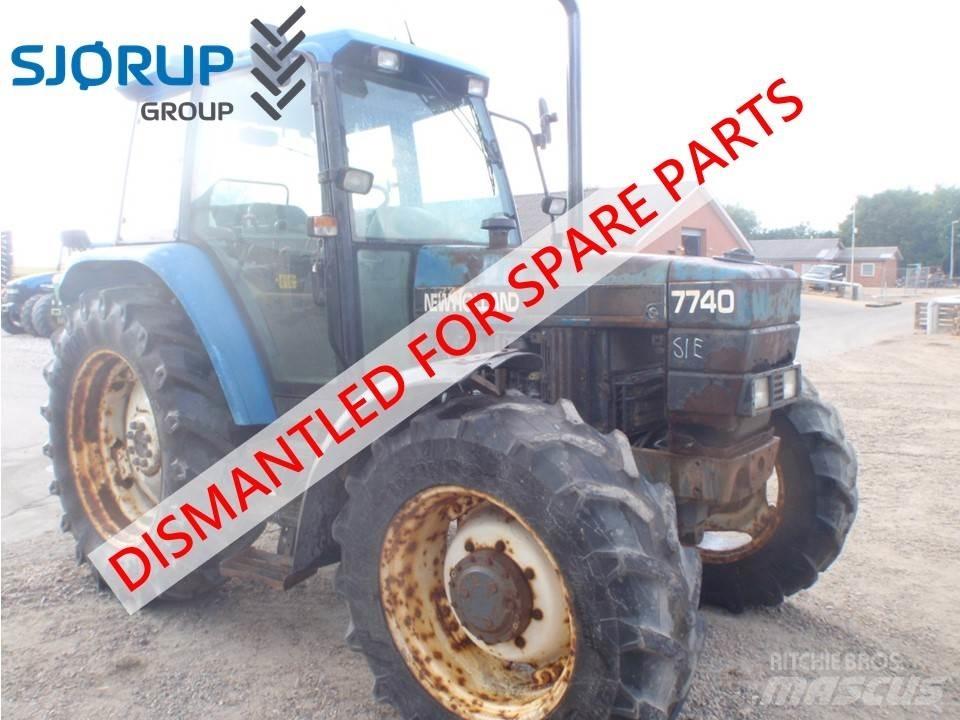 New Holland 7740 الجرارات