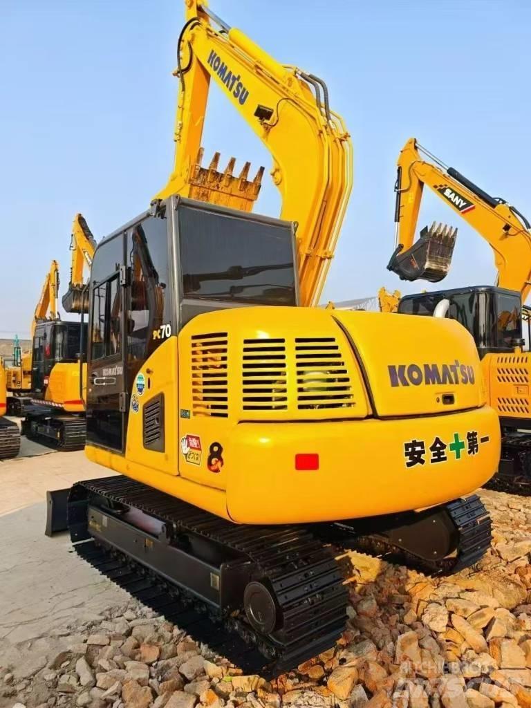 Komatsu 70-8 حفارات زحافة