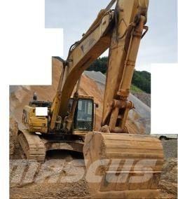 CAT 345 B L حفارات زحافة