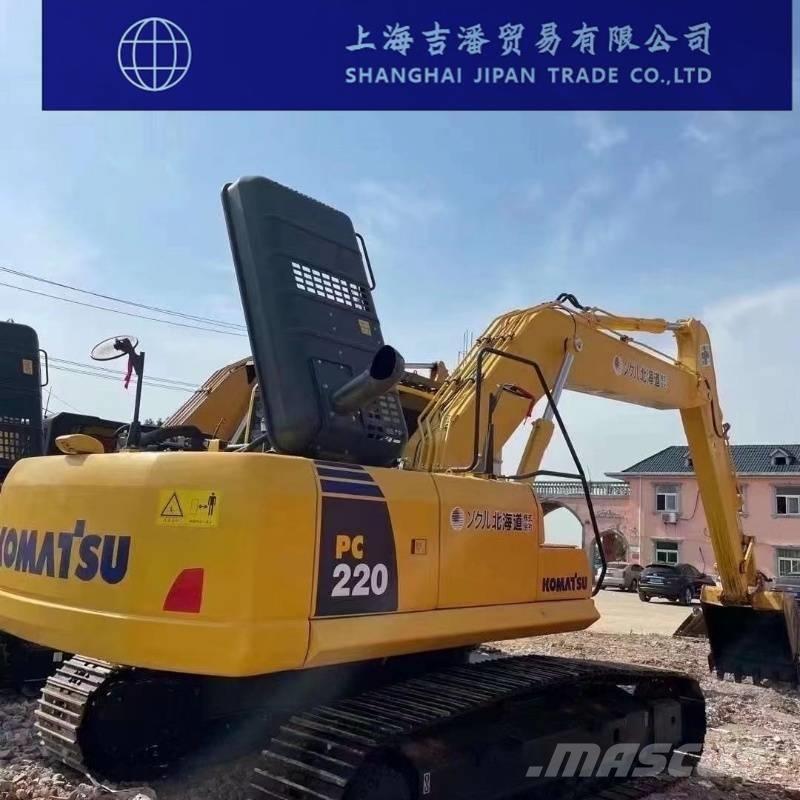 Komatsu PC 220 حفارات زحافة