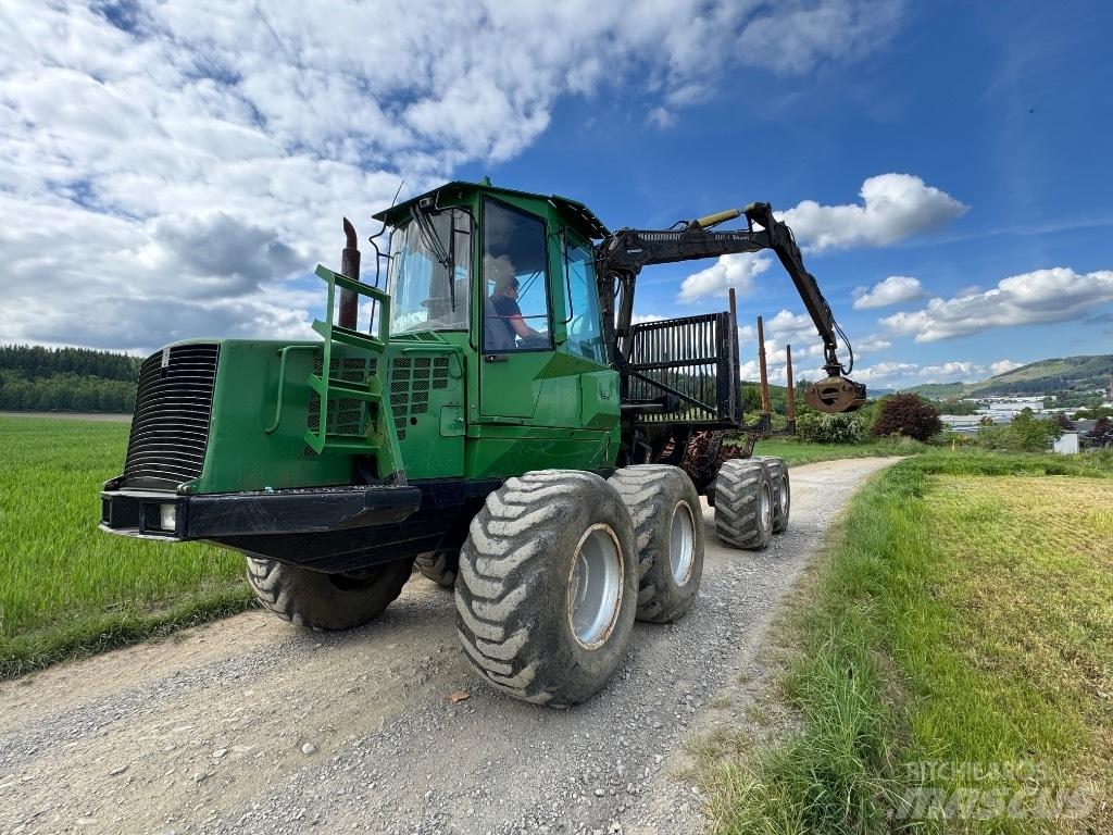 Valmet 860 شاحنات